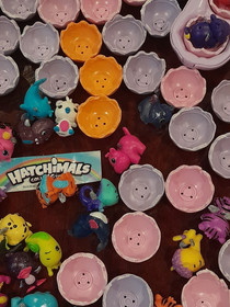 Mixed Lot of Hatchimals Collectibles