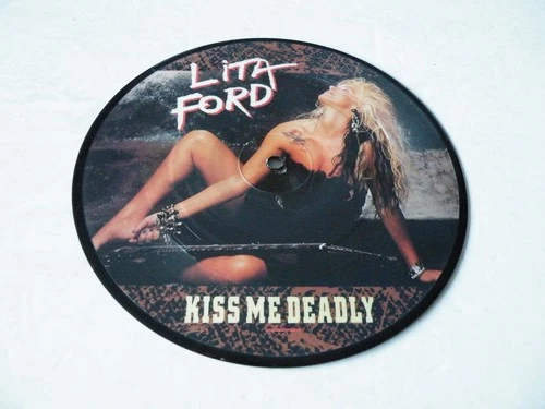 LITA FORD 'KISS ME DEADLY' PICTURE DISC 45 UK RCA / DREAMLAND 1988