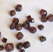 Small terminated Rhodolite crystals 28.58ct/20pc. Natural. Afghanistan. #RD3426 