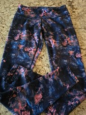 Lululemon Athletica Pants Size 8 NWOT