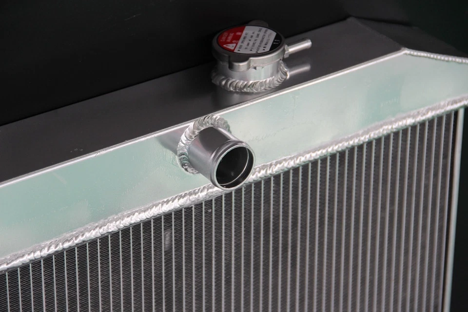 Radiador de aluminio 3 filas apto para Chevy Chevrolet Bel Air V8 5057 56 1955-1957  Foto 2 de 4