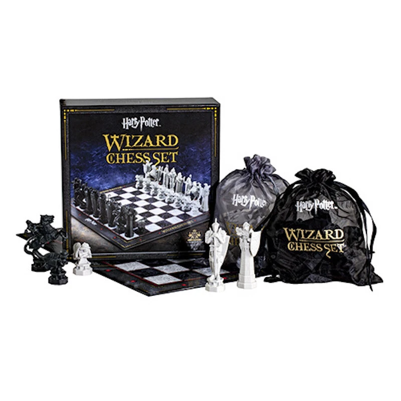 Harry Potter Wizard Chess Set (Board Game)