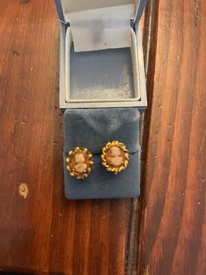 Bash Jewelers Cameo Earrings 