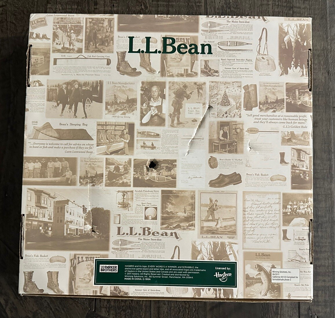 2011 Scrabble L. L. Bean Deluxe Edition Rotating Board Wooden Game