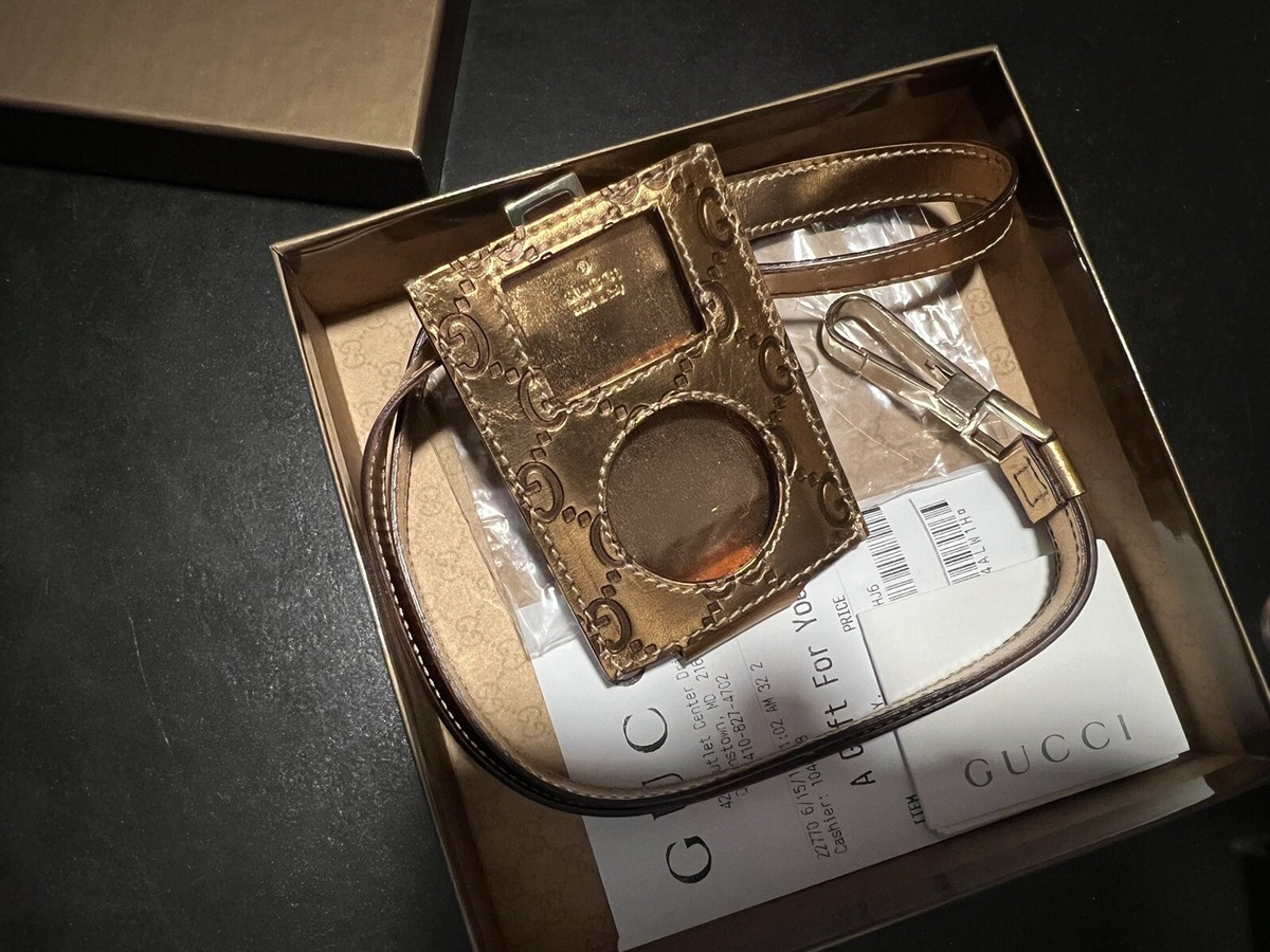 GUCCI iPod ケース　　美品 Gucci iPod Case Vintage Authentic leather made in Italy New