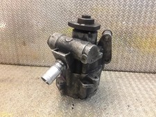 Pompe direction assistée Mercedes 210