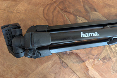 Hama Profil Duo III Aluminium Stativ mit Wasserwaage, Spikes, Panorama-Schwenkk 