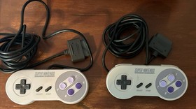 Nintendo SNES Bundle - Yoshi's Island & Super Mario World & Rare Vintage NES Bag