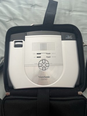 ViewSonic PJ458D Projector With Cord & Case