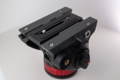 Manfrotto MVH502AH - 502 Pro Fluid-Video-Neiger mit Schnellwechselplatte