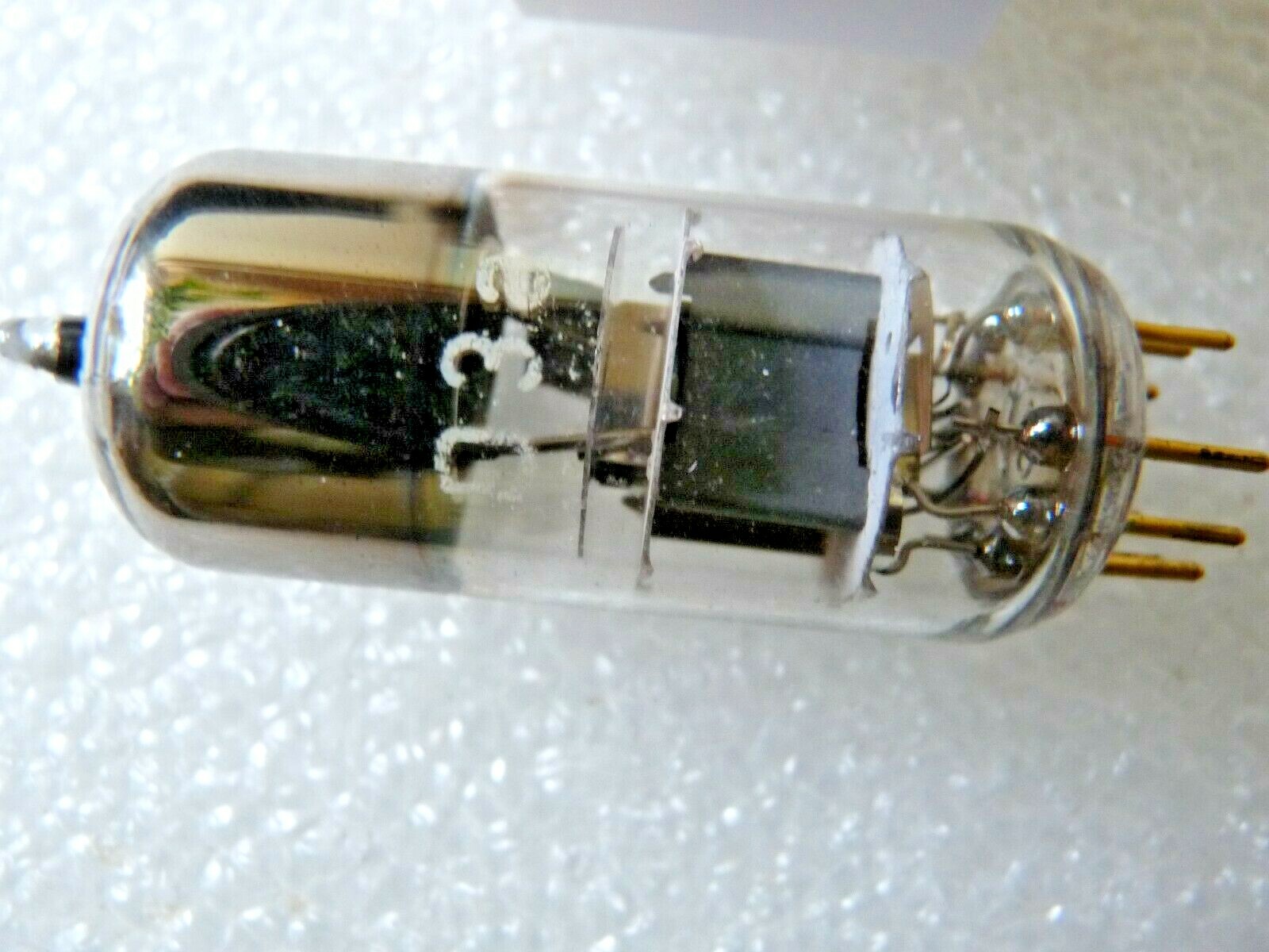 D3A No Brand Made in Germany B Used Old Stock Valve Tube MA21A - Picture 2 of 3