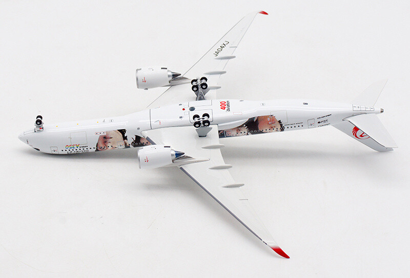 Aviation1:400 Japan Airlines for Airbus A350-900 JA04XJ