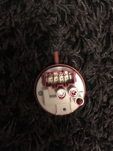 Hotpoint AQXGF149PI Washing Machine Pressure Switch 16001997902