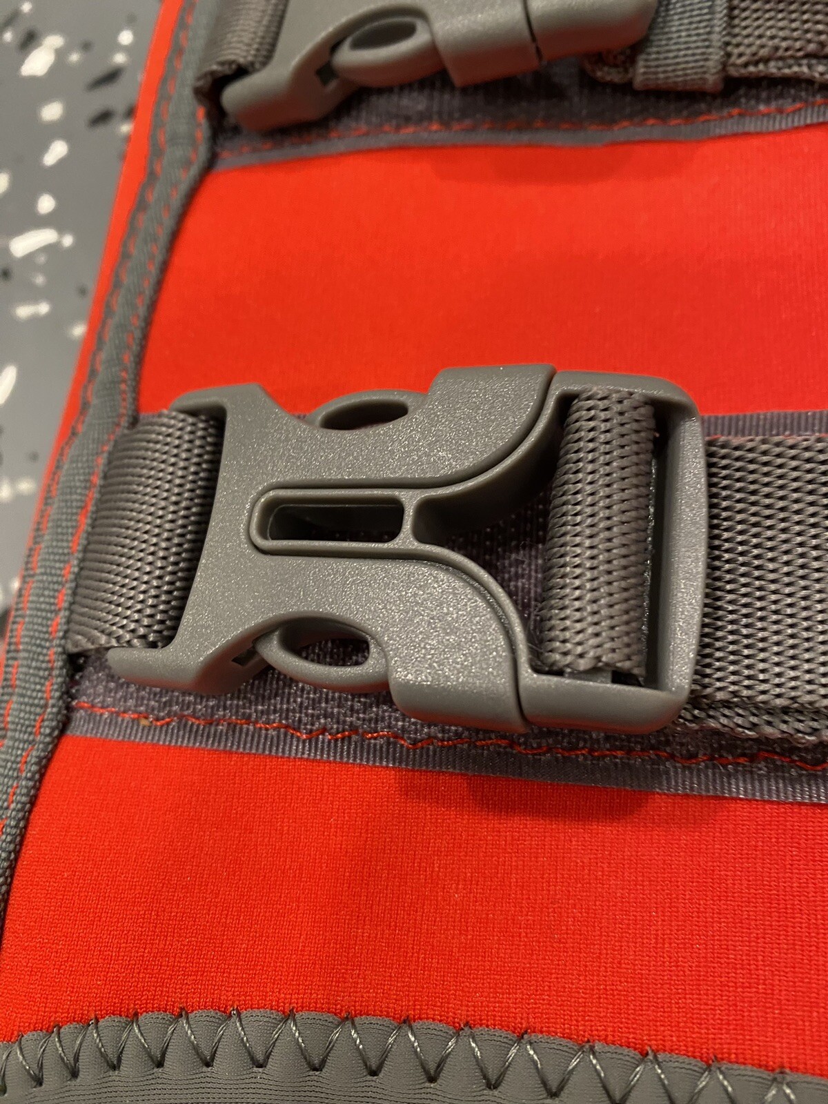 Dog Life Jacket Frisco Neoprene Medium Red NWT