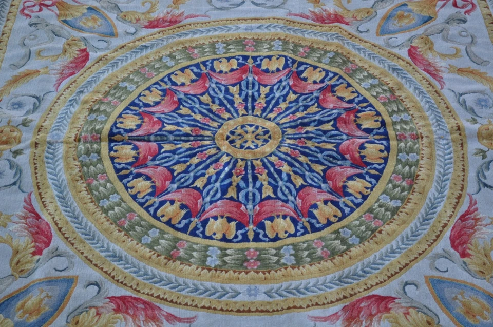 Wool French Savonnerie Rug | Hand-knotted Thick and Plush Wool Area Rug 9'x13' - Image 2 of 4