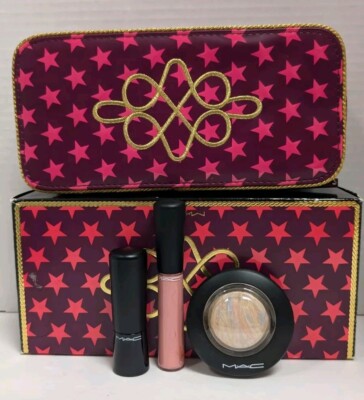 MAC Nutcracker Sweet Pink Mineralize 4 Set Pouch Lipstick Lipgloss Finish Powder