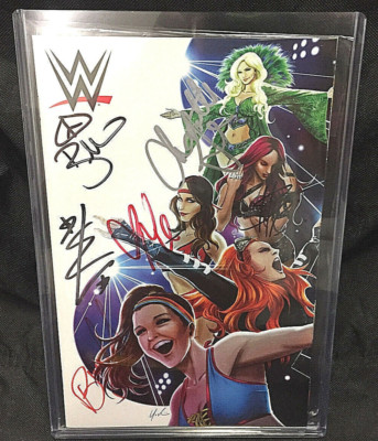 signed WWE Sdcc Comic Con Book Becky Lynch Charlotte Flair Nikki Bella Sasha Bnk