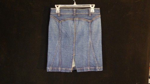 Levi's Womens Jeans Denim Skirt Blue Sz 4 (29 x 19) - Picture 6 of 7