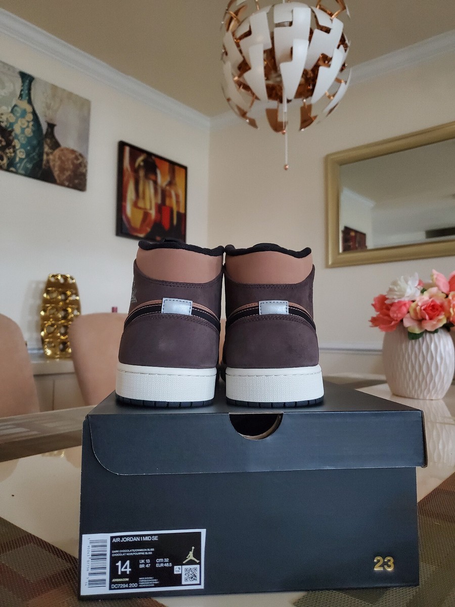 Nike Air Jordan 1 Mid SE Dark Chocolate Mocha High Low