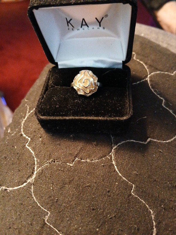 flower patterned sterling silver women's ring size 6