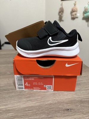 Size 4C (TD) - Nike Star Runner 3 Toddler Shoes Black White Easy On Strap