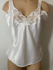 Vtg Wondermaid Silky SOFT SATIN Camisole Top Floral Lace Fairy 36