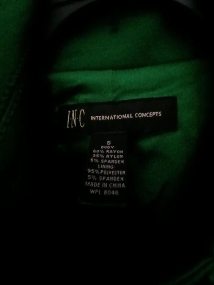 Hermoso blazer verde para mujer Foto 3 de 3