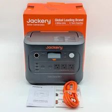 Jackery Explorer 1000 v2 Solar Generator 1500W Portable Power Station | JE-1000D