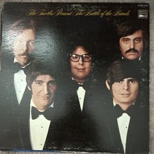 THE TURTLES Present The Battle Of The Bands LP WHITE WHALE WWS 7118
