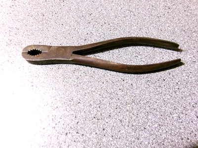 Vintage J.P. Danielson 6-1/8'' Gas Pliers Seo