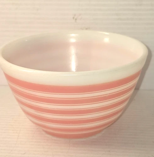 Vintage Pyrex 401 Pink White Stripe Rainbow Nesting Mixing Glass Bowl 1-1/2 Pint