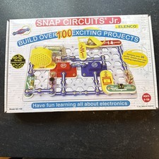 ELENCO Snap Circuits Jr. 100 Experiments Electronics Discovery Kit