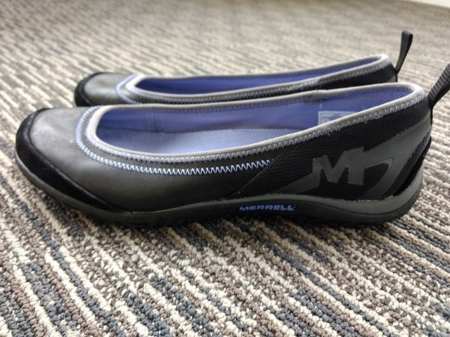 merrell black flats