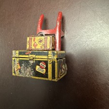Vtg Marx Glendale Depot Trolley  2 trunks Steamer Trunk 6108 Tin Litho Luggage
