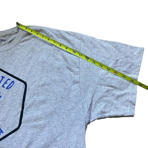 Mens 2XL “Promoted To Grandpa” T-Shirt Gray Novelty Gift Gildan 99% Cotton New - Picture 3 of 7