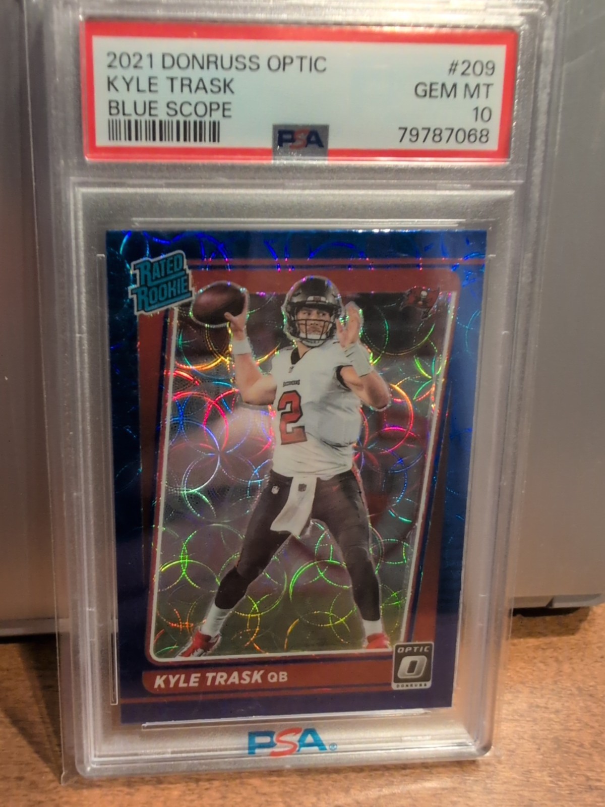 2021 Panini Donruss Optic - Rated Rookie Kyle Trask #209 Blue Scope Prizm (RC)