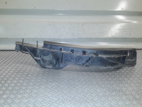 Volkswagen Golf V 2008 Rechts Halterung Stoßstange Stoßfänger vorne DEV536651