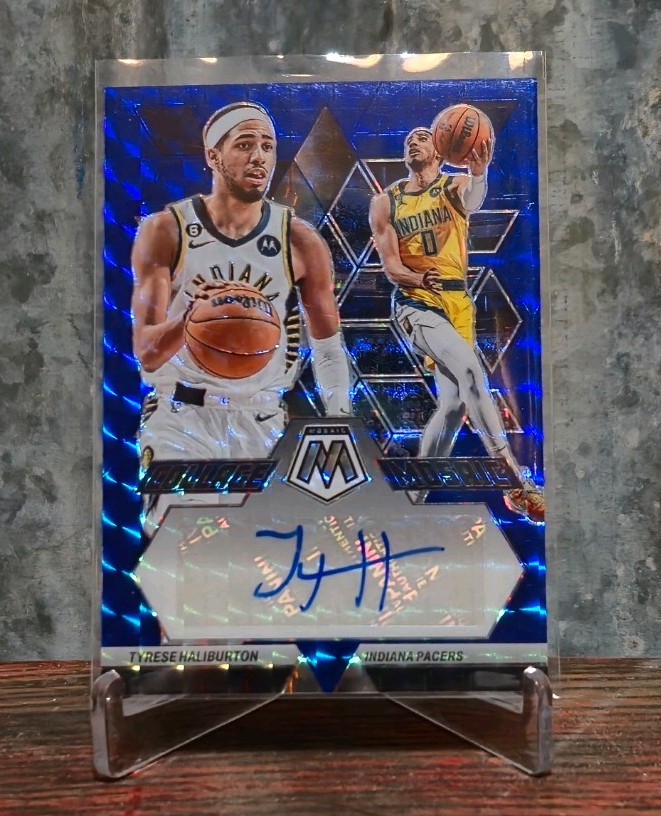 2022-23 Panini Mosaic - Collage Autographs Mosaic Tyrese Haliburton Blue /49