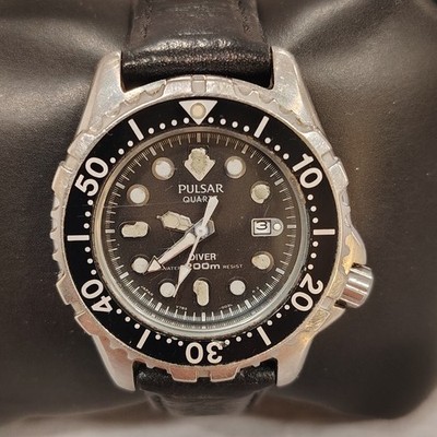 Vintage Pulsar v785-0030 Ladies Dive Watch
