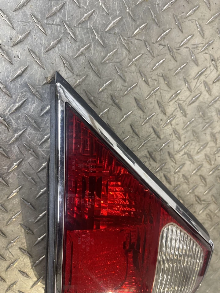 LUZ TRASERA DERECHA JAGUAR XJ8 XJ8L VANDEN PLAS 1998 1999 2000 2001 2002 2003 Foto 2 de 4