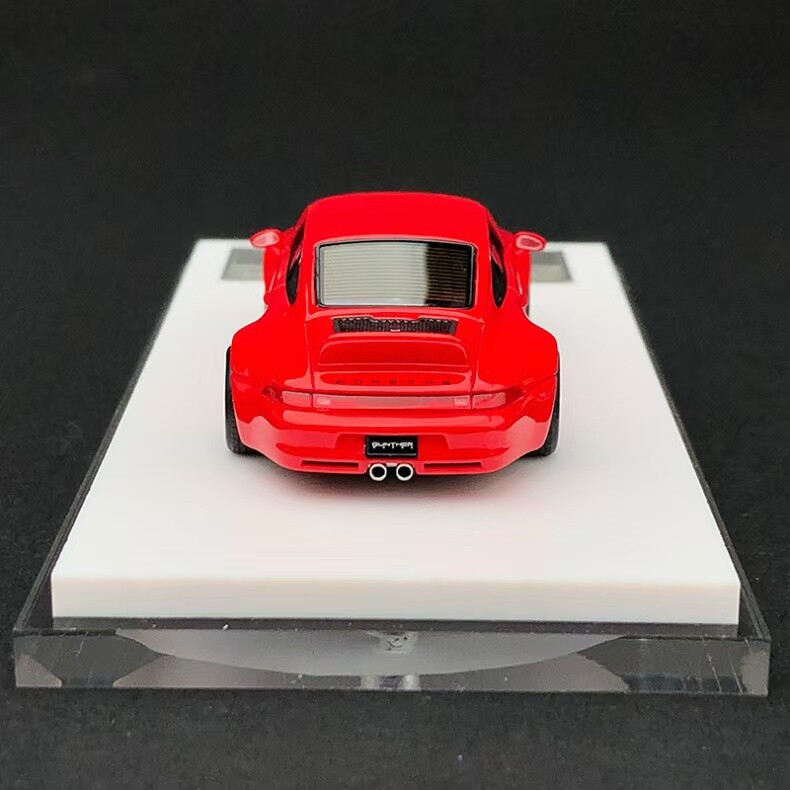 FuelMe 1:64GW Porsche Gunther Werks 993 GULF car model 400R resin