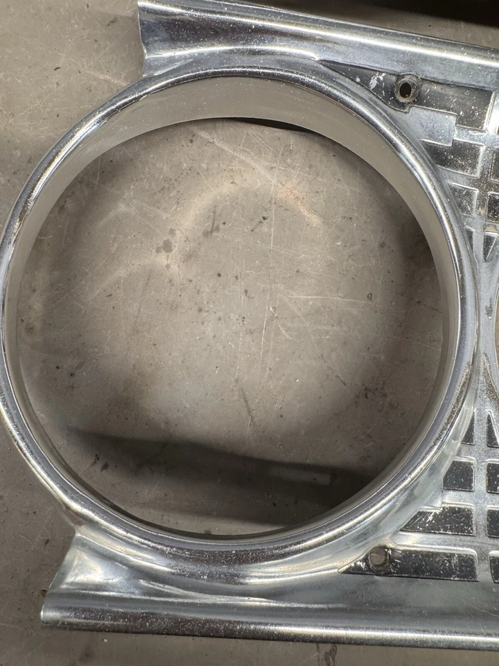 Ford Fairlane 500 1963 faros biseles cucharones moldura moldura moldura envolvente Ranchero Foto 4 de 4