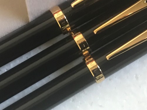 BNIB SHEAFFER 100 FOUNTAIN, ROLLERBALL & BALLPOINT SET, BLACK LACQUER/GOLD TRIM - Picture 8 of 19