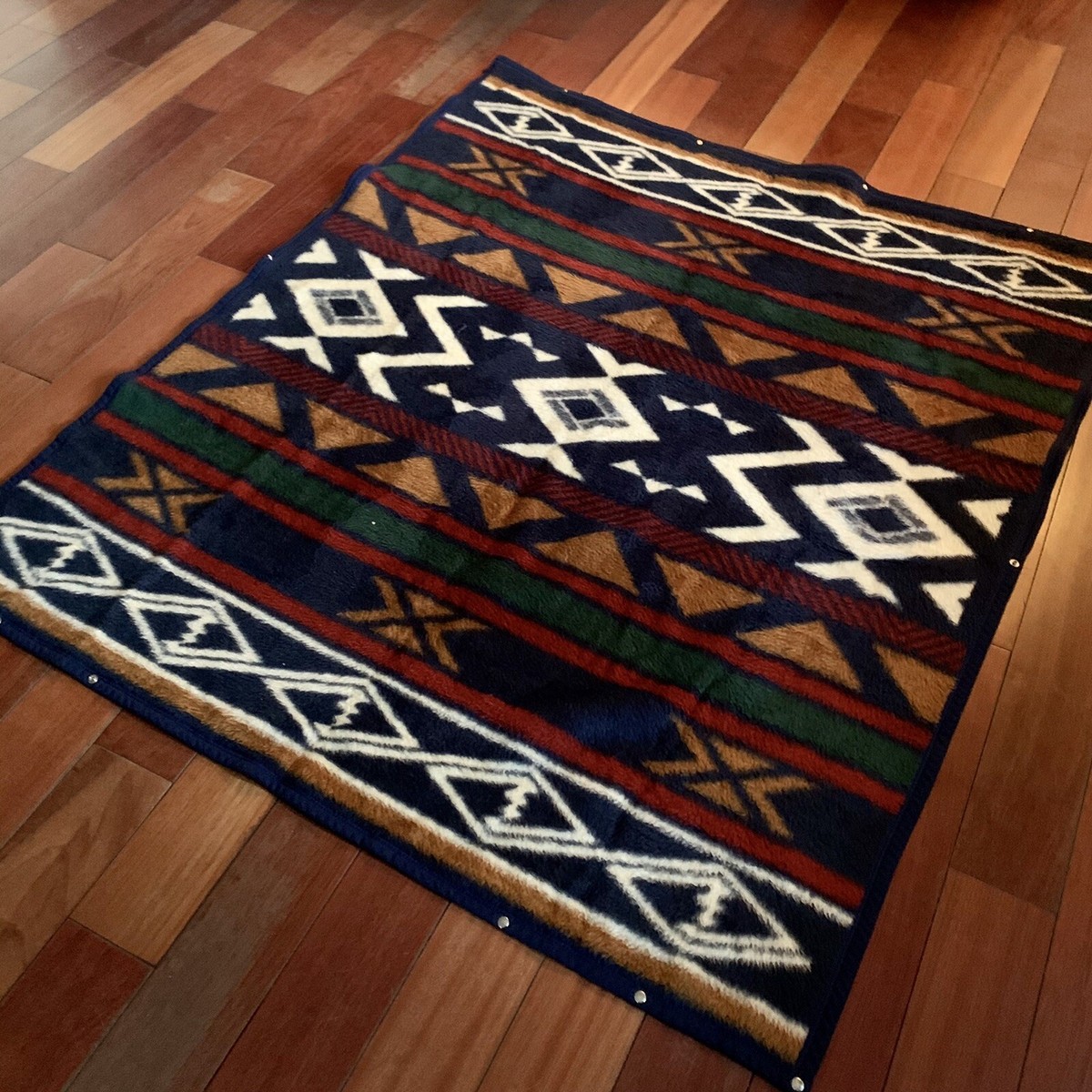 Biederrlack of the Americas 毛布 BIEDERLACK Stadium Blanket Aztec Southwest Plush ~ Stadium