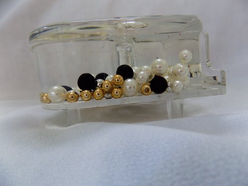 Floating Beads Water Clear Piano Paper Weight Black Gold White Silver Acrylic? - Picture 6 of 10