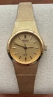 Vintage Seiko Quartz Watch Womens 20mm Gold Dial Gold Tone Bracelet 8Y21-0020