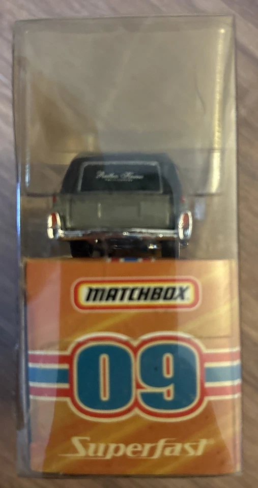 Matchbox 09 Superfast 63 Cadillac Hearse Silver Grey 2007 Mattel NEW  - Image 4 of 4