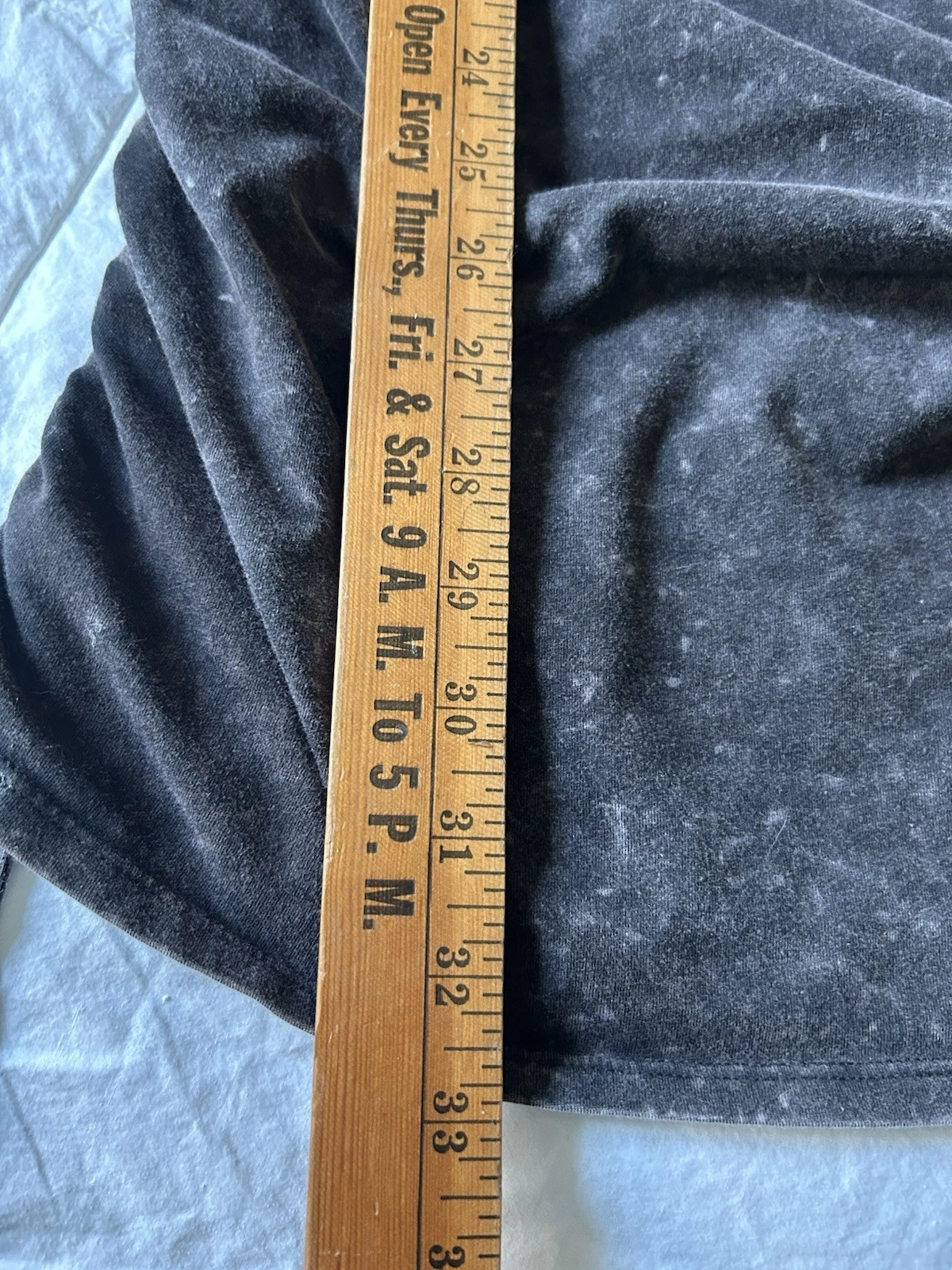 UNDERCOVER Abito T Shirt ROSA by Victoria Secret Grigio Distressed Scrunch Taglia S Nuovo con etichette