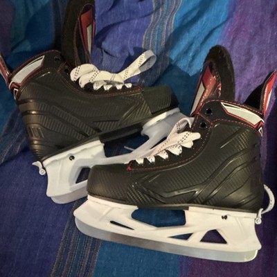 DSG Youth Recreational Ice Skates DSGYADHSK Black Red White Lace US Size 3-6