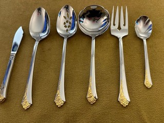 Oneida GOLDEN DAMASK ROSE Serving Set UNUSED